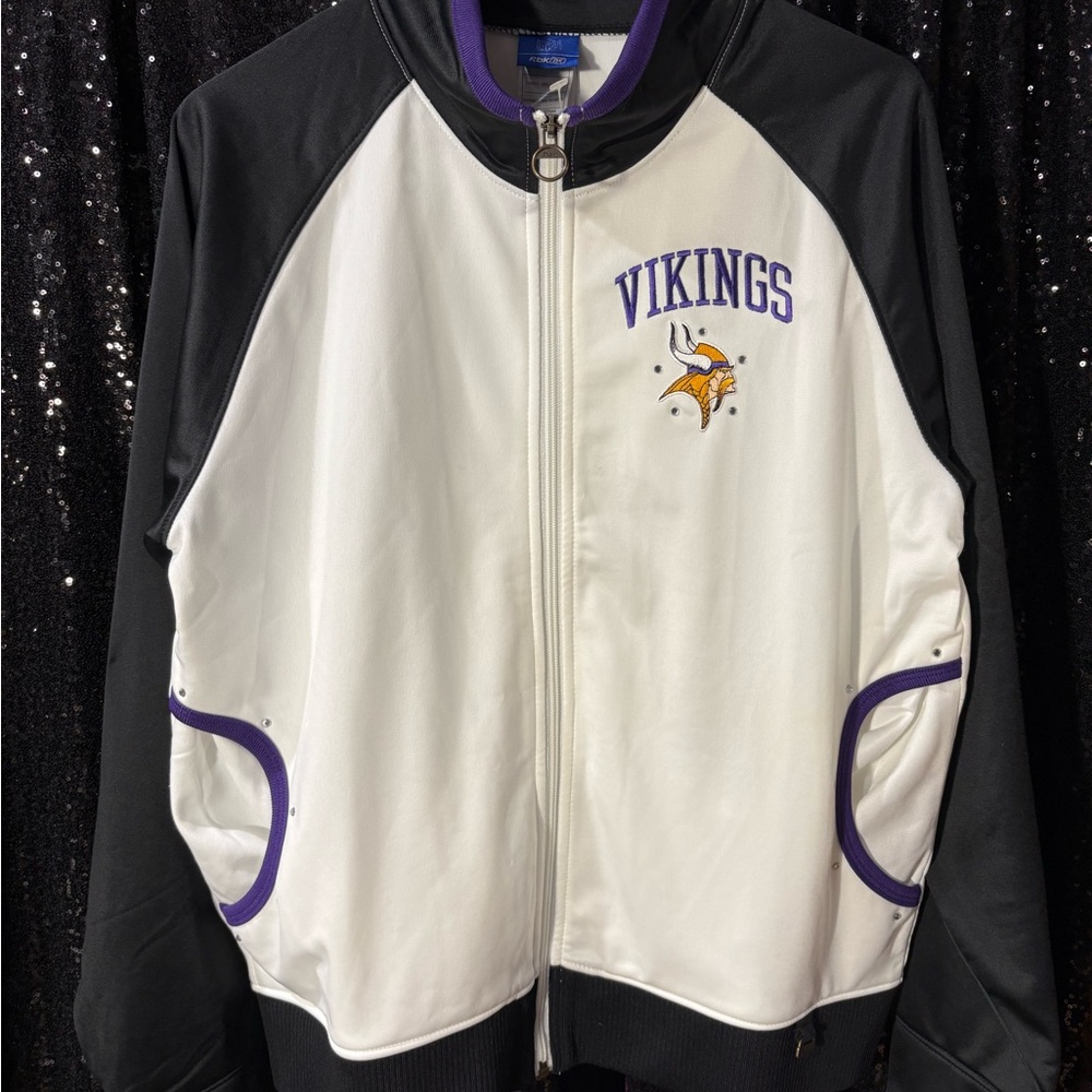 Vikings Women’s Black and White Jacket XL New